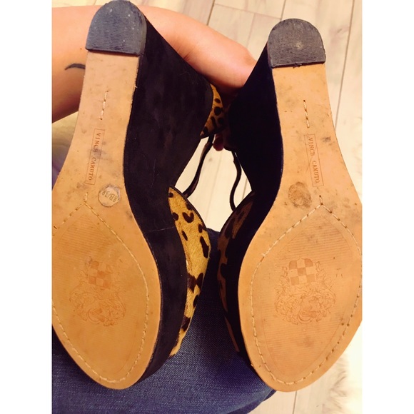 ❌SOLD! Vince Camuto Leopard wedge sandals - Picture 3 of 4